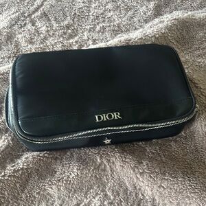 NWOT DIOR BEAUTY 2 COMPARTMENT TRAINCASE